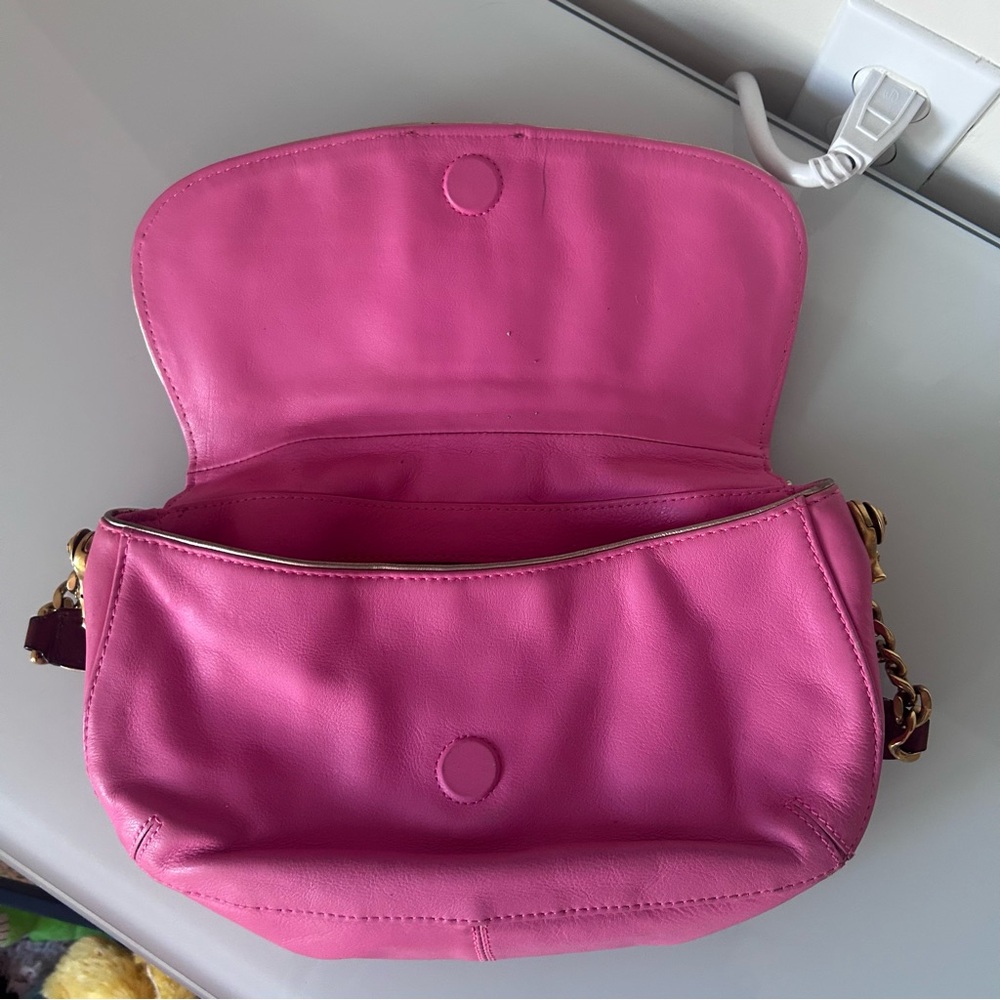 Y2K Juicy Couture Barbie Pink Leather Flap Shoulder Bag with Crystal Heart - Picture 5 of 11